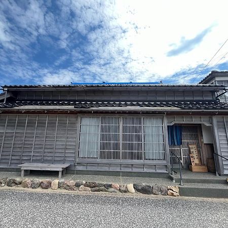 ゲストハウス黒島 Anamizu 외부 사진